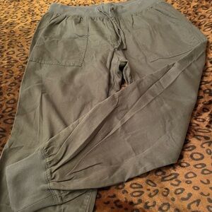 Women’s olive green cotton twill pants or joggers.